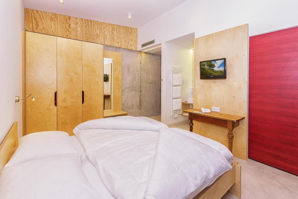 Kleinkunsthotel Naturns Phòng bức ảnh
