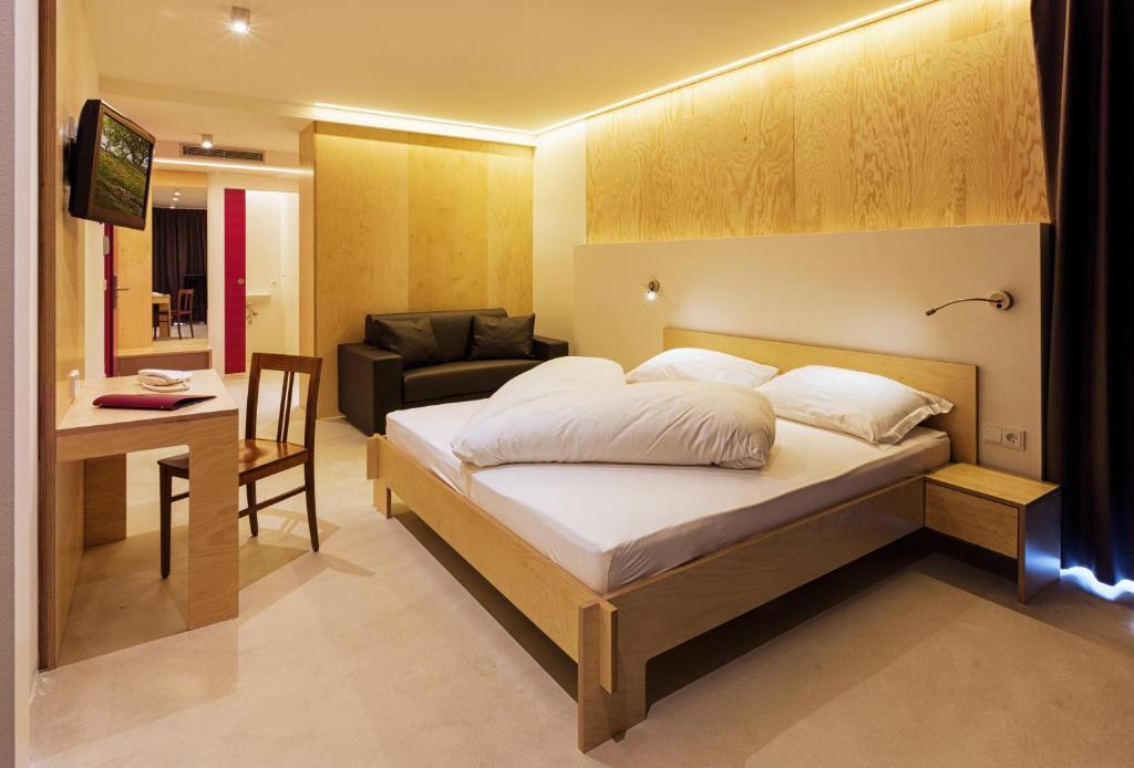 Kleinkunsthotel Naturns Phòng bức ảnh